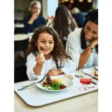 💸 ¡Los viernes en IKEA, hazte el sueco y paga solo la mitad! 🛒 (solo para Soci@s Club Ikea Family)