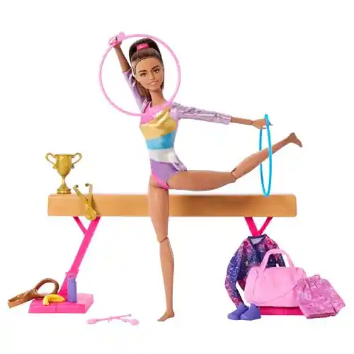 Barbie Tú Puedes ser Muñeca Gimnasta Morena con Set de Juego, Barra de Equilibrio y Accesorios de Gimnasia, Juguete +3 años (Mattel HRG53)