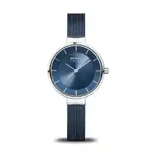 BERING 14631-307 Reloj solar para mujer con caja de acero inoxidable plateado de 31 mm y esfera azul, correa milanesa, cristal de zafiro y resistencia al agua de 5 ATM