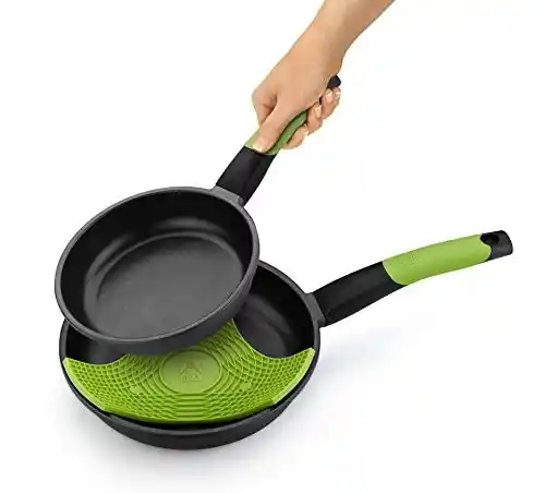 BRA Prior - Juego de 2 Sartenes de Aluminio + 1 Tapa Protectora, 20 - 24 cm
