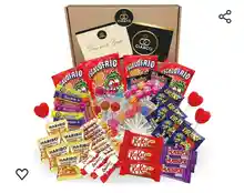 Caja de Golosinas, Chuches y Chocolates Perfecto Regalo · Selección Cia&Co con 800 grs de Chucherias, Dulces y Chocolates para Cumpleaños o Piñata · Caja Cumpleaños con Tarjeta Regalo (SUPER CHUCHES)