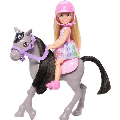 Muñeca Barbie Chelsea con poni y accesorios incluidos.