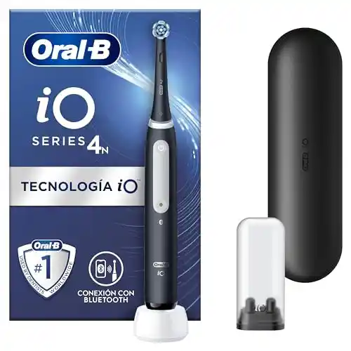 Oral-B iO 4N Cepillo de Dientes Eléctrico con Mango Recargable, 1 Cabezal y Estuche de Viaje, Diseñado por Braun - Negro