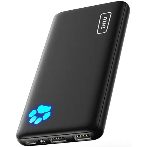 Powerbank 10000mAh con 3 puertos y linterna integrada.