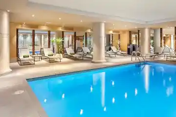 Acceso a Spa con copa de cava en Madrid