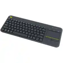 Teclado inalámbrico Logitech K400 Plus con touchpad integrado.